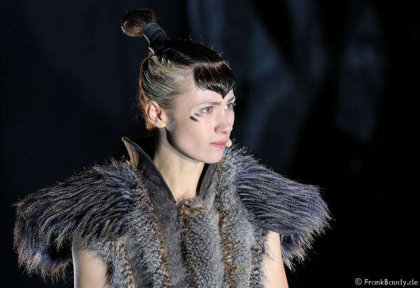 Alina Levshin als Ortlieb bei Gemetzel - Nibelungen-Festspiele 2015 in Worms