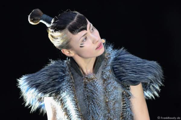 Alina Levshin als Ortlieb bei Gemetzel - Nibelungen-Festspiele 2015 in Worms