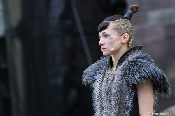 Alina Levshin als Ortlieb bei Gemetzel - Nibelungen-Festspiele 2015 in Worms