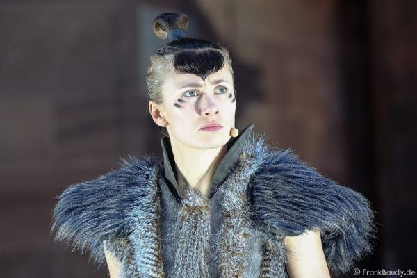 Alina Levshin als Ortlieb bei Gemetzel - Nibelungen-Festspiele 2015 in Worms