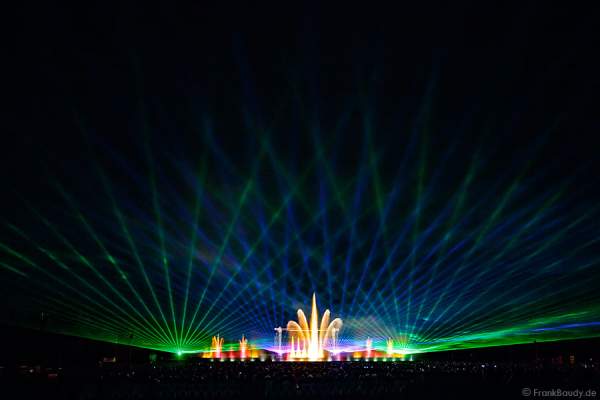 Wasserspiele und Laser bei Aquatique Show ALSACE - 70 Jahre Frieden - Art et Lumière, Furdenheim 2015