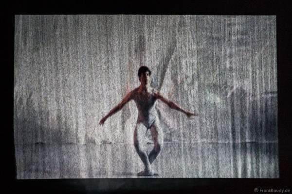 Furdenheim feiert mit Show ALSACE 70 Jahre Frieden - Wasserleinwand