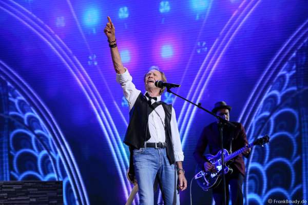 Peter Kraus bei der Stadlshow 2015 in Offenburg