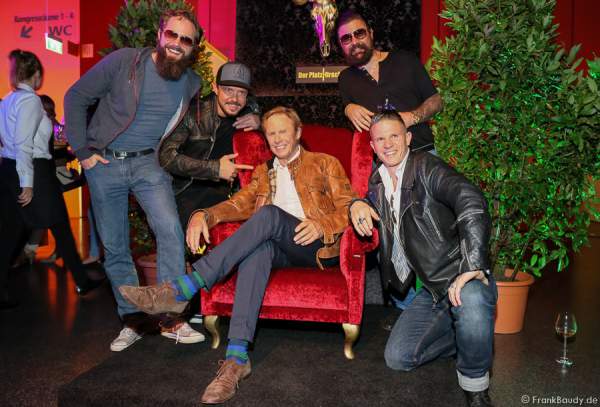 Django 3000 mit Peter Kraus auf der After-Show-Party Seitenblicke der Stadlshow 2015 in Offenburg