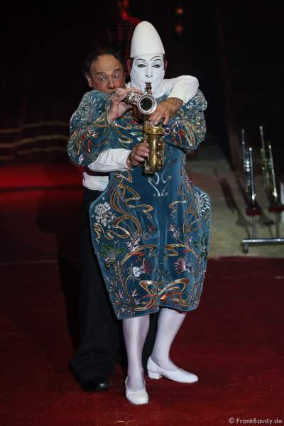 Die Clowns Yann und Hector (Maurin) Rossi von Les Rossyann bei der Show Salto Vitale des Circus Roncalli