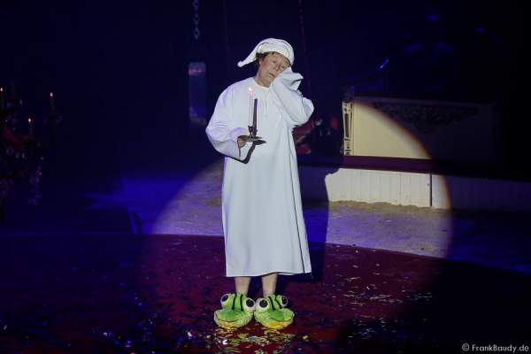 Komiker Sergej Maslennikov bei der Show Salto Vitale des Circus Roncalli