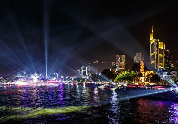 Mega-Lichtshow bei 25 Jahre Tag der Deutschen Einheit in Frankfurt 2015