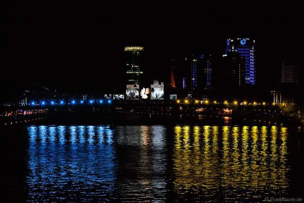 Historischer Rückblick bei der Abschlussshow von 25 Jahre Tag der Deutschen Einheit in Frankfurt 2015
