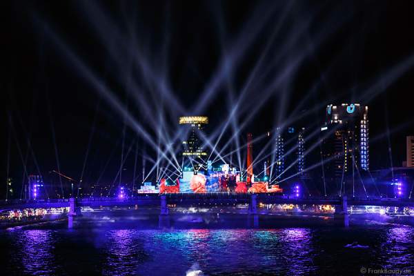Mega-Lichtshow bei 25 Jahre Tag der Deutschen Einheit in Frankfurt 2015