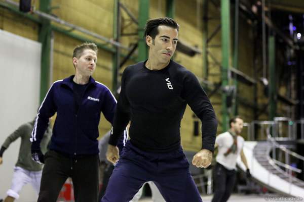 Andy Buchanan bei den Proben von Holiday on Ice neuester Show BELIEVE