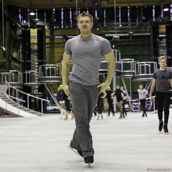 Evgeny Belyanin bei den Proben von BELIEVE von Holiday on Ice