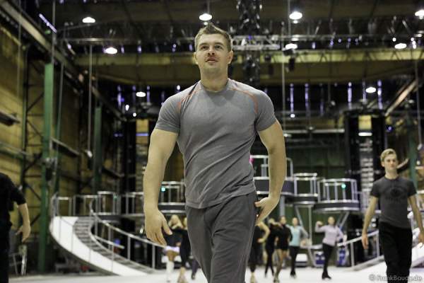 Evgeny Belyanin bei den Proben von BELIEVE von Holiday on Ice