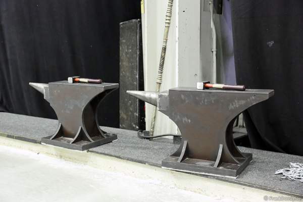 Requisiten für die Show BELIEVE von Holiday on Ice