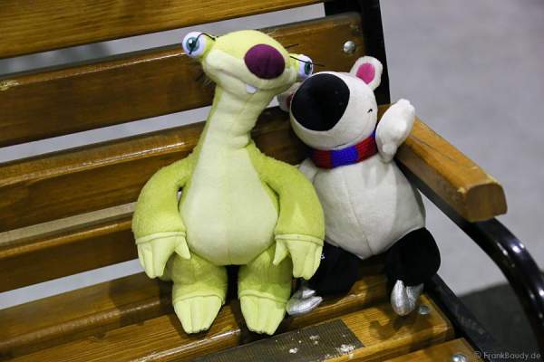 Die Maskottchen der Eisläufer von BELIEVE von Holiday on Ice