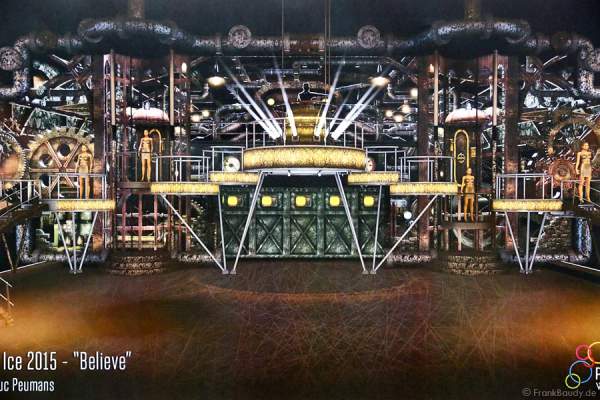 Skizzen der Kulisse für die Show BELIEVE von Holiday on Ice