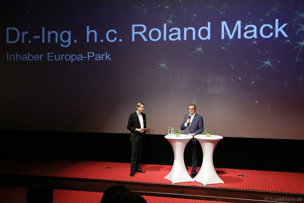 Inhaber Dr.-Ing. h.c. Roland Mack bei der Pressekonferenz Europa-Park Winter 2015/2016