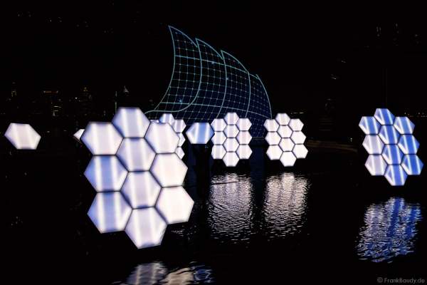 A081_Dubai celebrates the 44th UAE National Day, Spirit of the Union, 2015