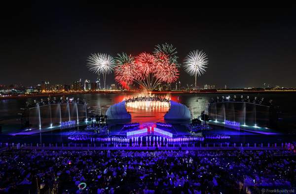 A stunning show with fireworks for the the 44th UAE National Day, Spirit of the Union, at Dubai Design District Waterfront 2015