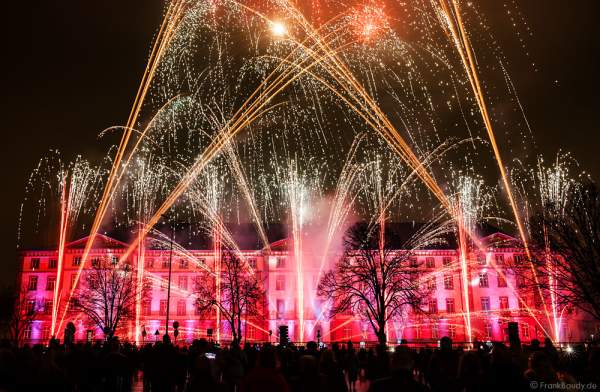 Feuerwerk bei der 900-Jahr-Feier in Haguenau 2015/2016 (Hagenau)