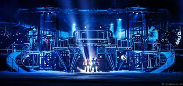 Opening der Show BELIEVE von Holiday on Ice 2015/2016