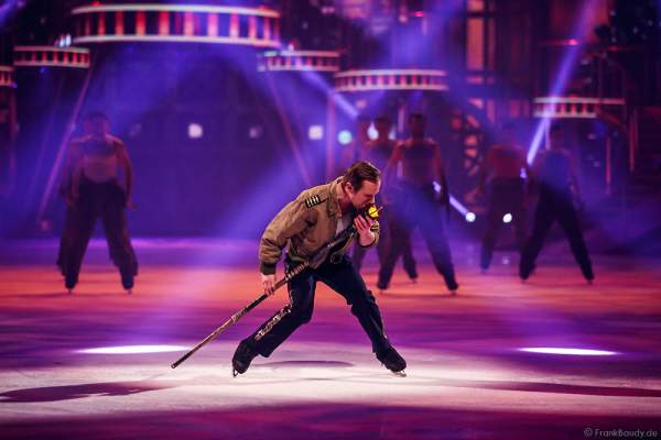 Denis Balandin als Kurt bei der Eisshow BELIEVE von Holiday on Ice 2015/2016