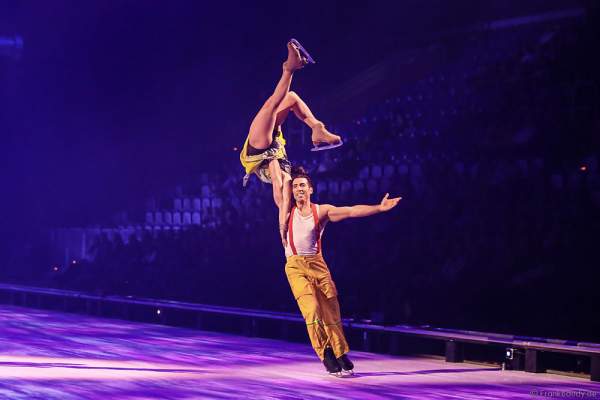 Robin Johnstone als Clarissa und Andrew (Andy) Buchanan als Antonio bei Holiday on Ice Show BELIEVE