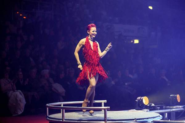 Daria Perminova bei der Eisshow BELIEVE von Holiday on Ice