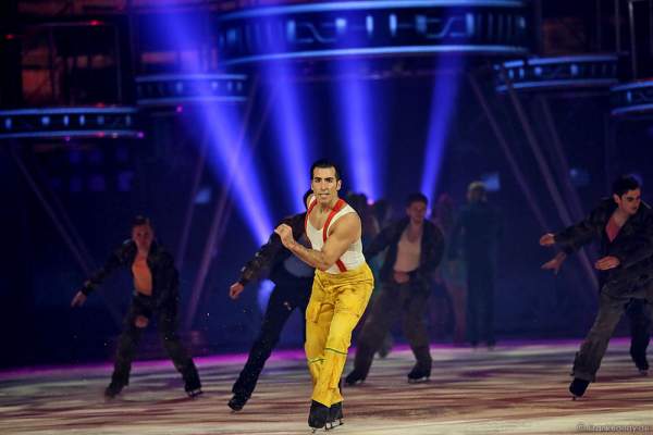 Andrew (Andy) Buchanan als Antonio bei Holiday on Ice Show BELIEVE