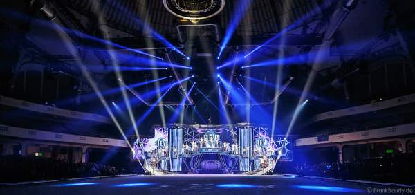 Finale bei Holiday on Ice Show BELIEVE in der Festhalle Frankfurt 2015/2016