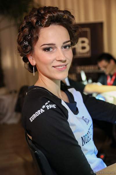Susanne Mines (Miss Norddeutschland 2016) Backstage bei den Vorbereitungen zur Miss Germany 2016 Wahl