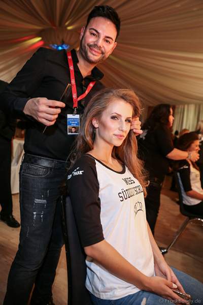 Dominika Starostik (Miss Süddeutschland 2016) Backstage bei den Vorbereitungen zur Miss Germany 2016 Wahl