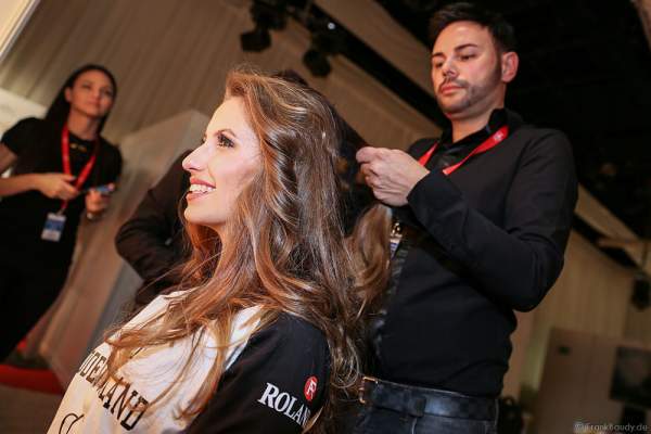 Dominika Starostik (Miss Süddeutschland 2016) Backstage bei den Vorbereitungen zur Miss Germany 2016 Wahl