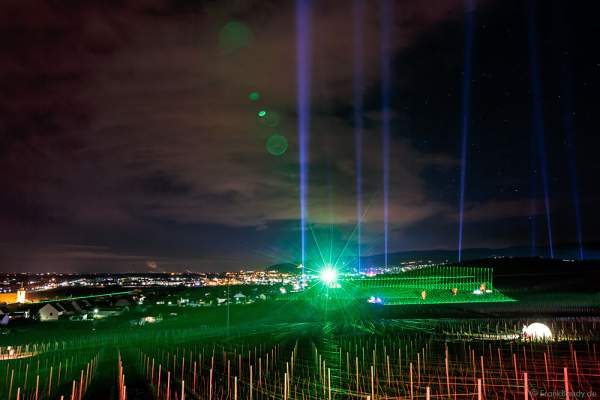 Himmelsstrahler und Laserfächer bei der Weinbergnacht 2016 in Bad Dürkheim