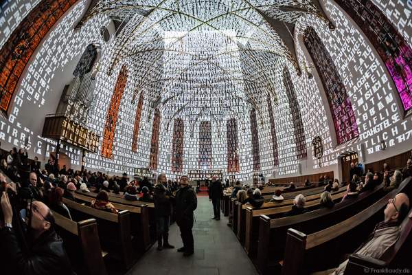 Luminale 2016 - Frankfurt, Evangelischen Stadtkirche St. Katharinen an der Hauptwache mit Installation Licht-Beugung