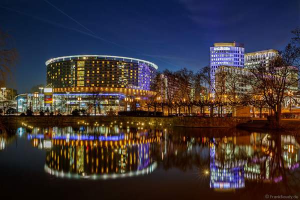 Das LEO Gebäude der ING-DiBa bei der Luminale 2016 in Frankfurt, Luminaleo–lights and you