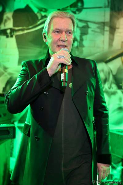 Konzert mit Johnny Logan (Seán Patrick Michael Sherrard O’Hagan) beim ST. PATRICK’S DAY im Hotel Bell Rock Europa-Park in Rust