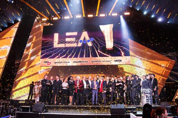 Schlussbild beim PRG LEA 2016 - Live Entertainment Award in der Festhalle in Frankfurt