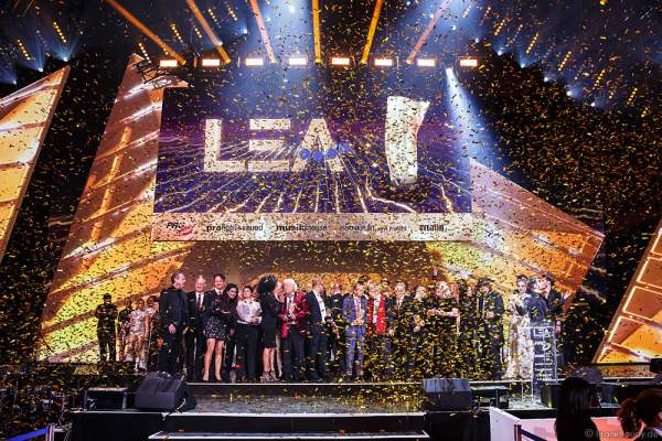 Schlussbild beim PRG LEA 2016 - Live Entertainment Award in der Festhalle in Frankfurt