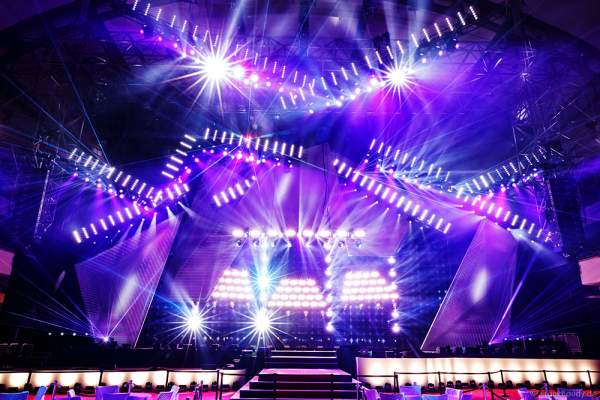 A14 Imposante Demo-Show während der Prolight + Sound 2016 in der Festhalle Frankfurt