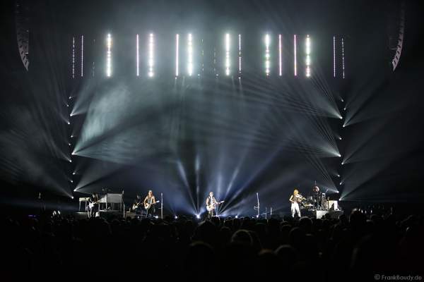 Konzert der Dixie Chicks während ihrer MMXVI World Tour am 17.04.2016 im Hallenstadion in Zürich/Schweiz