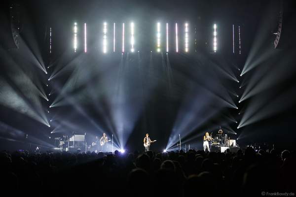 Konzert der Dixie Chicks während ihrer MMXVI World Tour am 17.04.2016 im Hallenstadion in Zürich/Schweiz