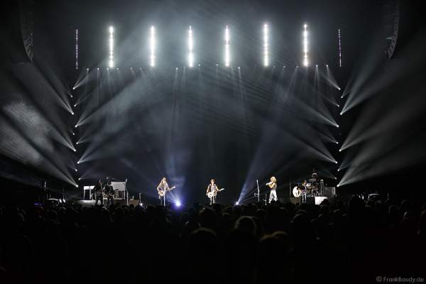 Konzert der Dixie Chicks während ihrer MMXVI World Tour am 17.04.2016 im Hallenstadion in Zürich/Schweiz