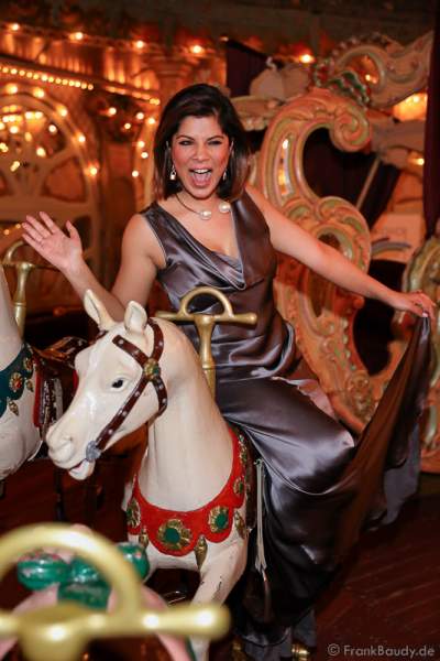 Indira Weis beim Radio Regenbogen Award 2016 am 22. April 2016 im Europa-Park in Rust