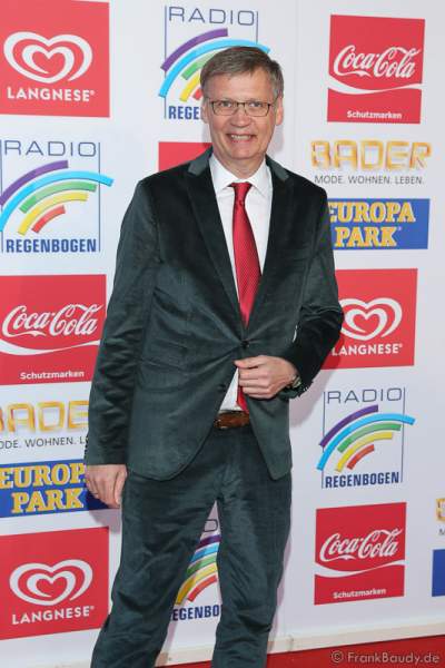 Günther Jauch auf dem roten Teppich beim Radio Regenbogen Award 2016 am 22. April 2016 im Europa-Park in Rust