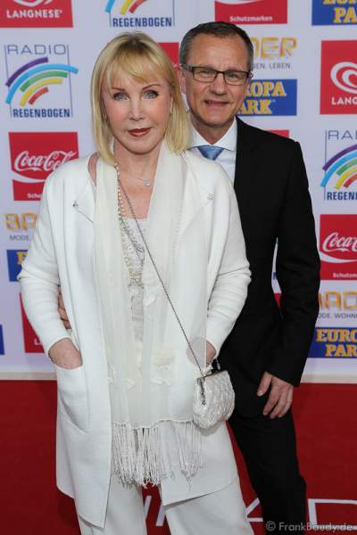 Heike Maurer mit Ehemann Ralf Immel beim Radio Regenbogen Award 2016 am 22. April 2016 im Europa-Park in Rust