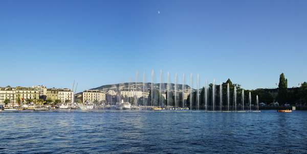 Mobile Wassershow am Tag beim Geneva Lake Festival 2016 - Schweiz