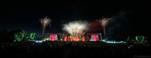 Große Wassershow mit Feuerwerk bei Art et Lumière 2016 "Best of" aus über 30 Jahren Aquatique Show in Furdenheim