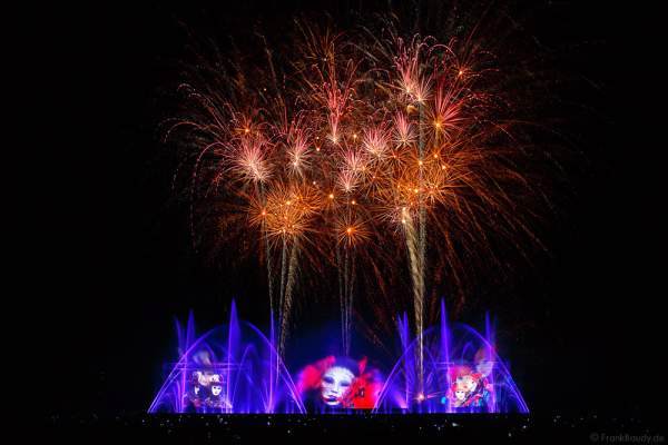 Große Wassershow mit Feuerwerk bei Art et Lumière 2016 "Best of" aus über 30 Jahren Aquatique Show in Furdenheim