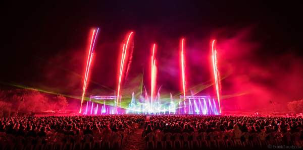 Wasserspiele, Feuerwerk und Laser bei "Best of" aus über 30 Jahren Aquatique Show in Furdenheim 2016