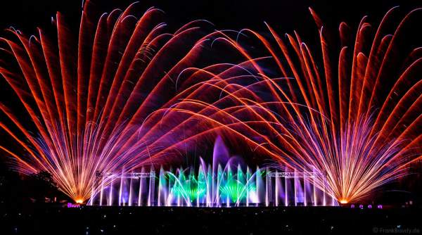 Große Wassershow mit Laser bei Art et Lumière 2016 "Best of" aus über 30 Jahren Aquatique Show in Furdenheim